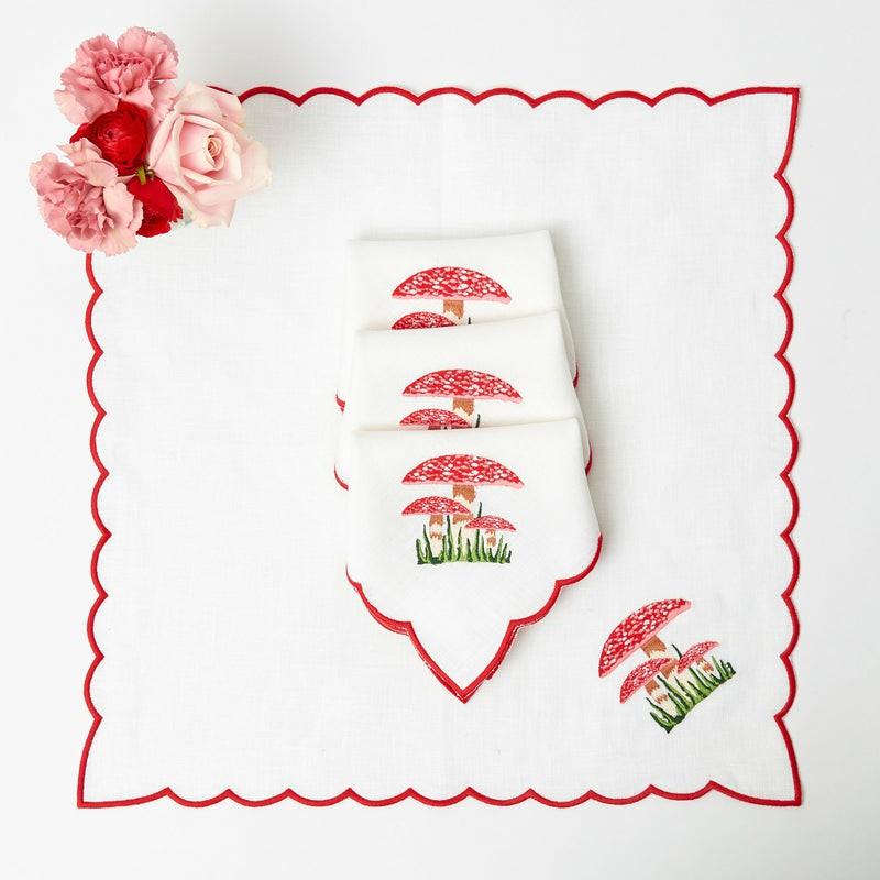 Red Mushroom White Linen Napkins (Set Of 4) Napkins