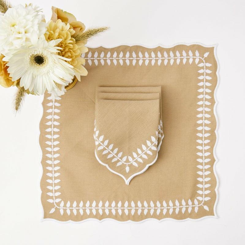 Natural Laurel Napkins (Set Of 4) Napkins